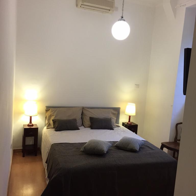 Ave Roma B&B Habitación foto